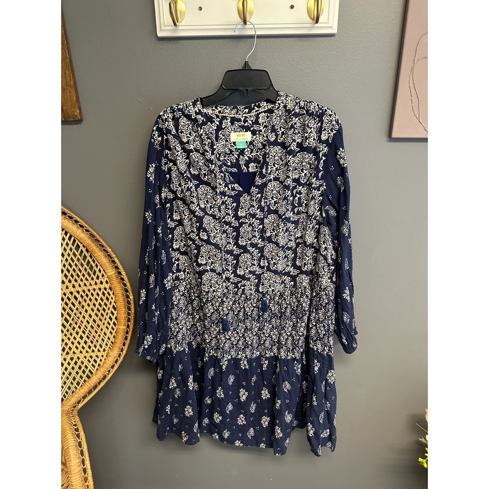 Anthropologie Navy Blue and White Floral Midi Dress